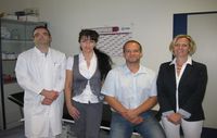 von links: Dr. Thomas Schmelzle (Oberarzt), Heike Siebert (Ltd. Physiotherapeutin), Marian Waßmann (Arbeitstherapeut) und Carmen Mann (Rehabilitationsmanagerin) foto_reha-team