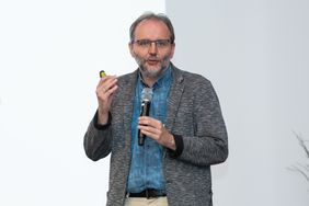 Prof. Dr. Menno Baumann